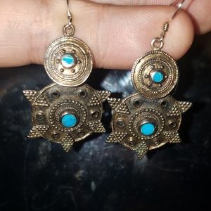 Vintage Sterling silver South Western turquoise drop dangle earrings